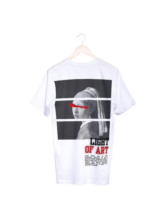ASTHETIC GRAPHIC TEE